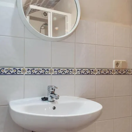 Appealing In With Swimming Pool Lejlighed